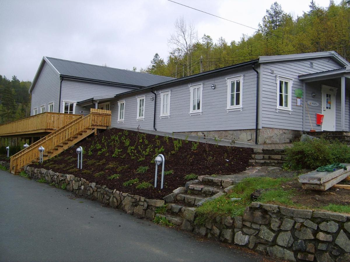 Froland Hostel Froland Verk Extérieur photo